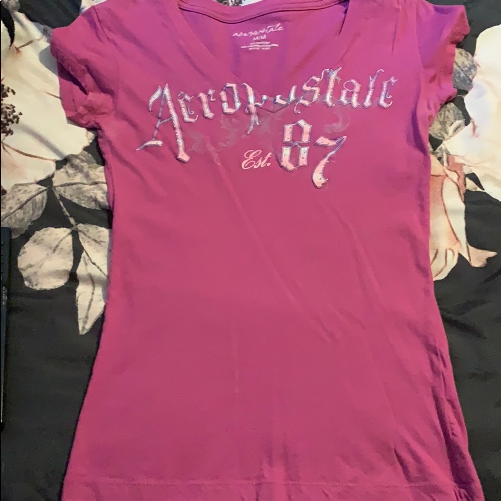 Aeropostale purple/pink t shirt size medium v neck